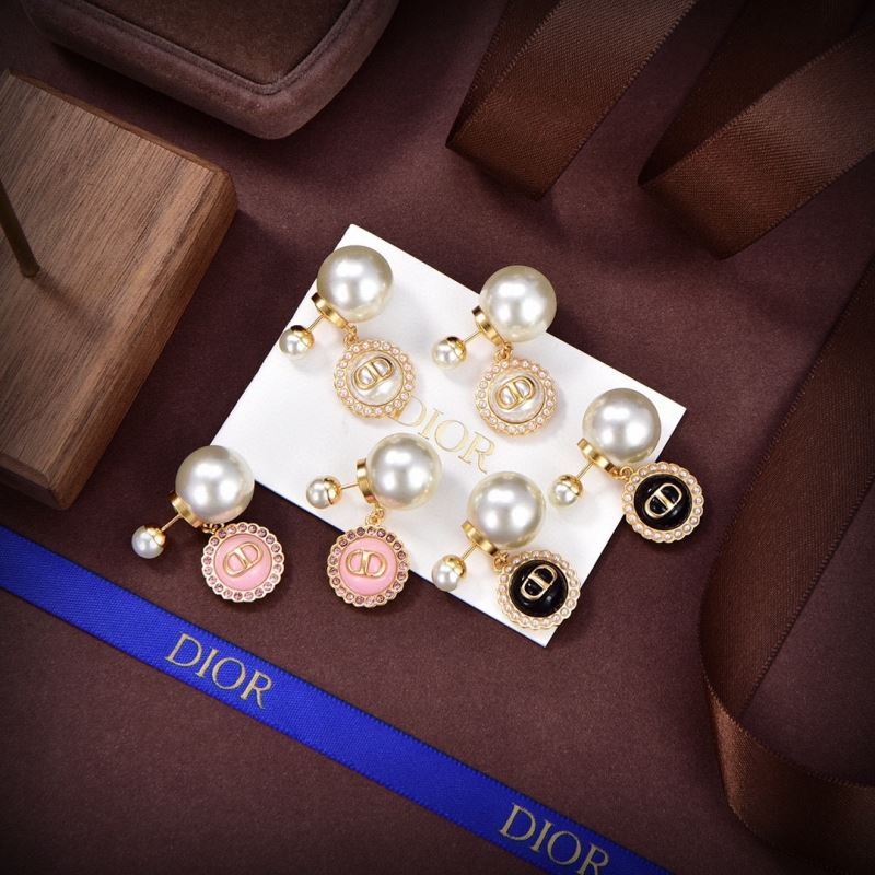 chr1st1an D10r earrings